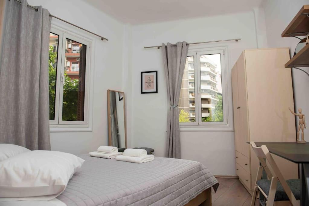 סלוניקי Apartment In The Heart Of The City מראה חיצוני תמונה