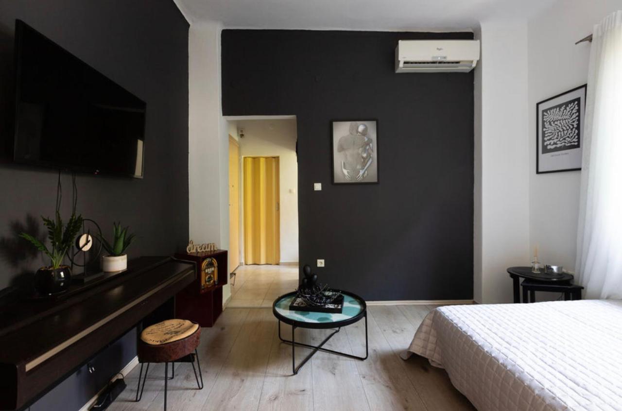 סלוניקי Apartment In The Heart Of The City מראה חיצוני תמונה